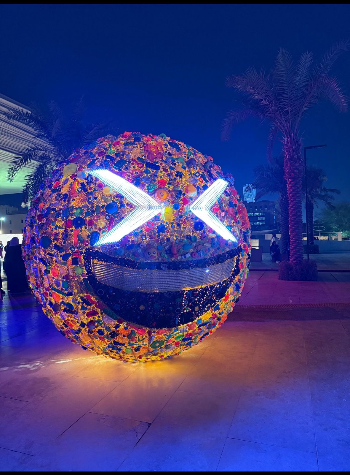 Blue light structure